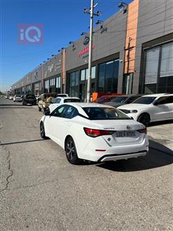 نيسان سنترا